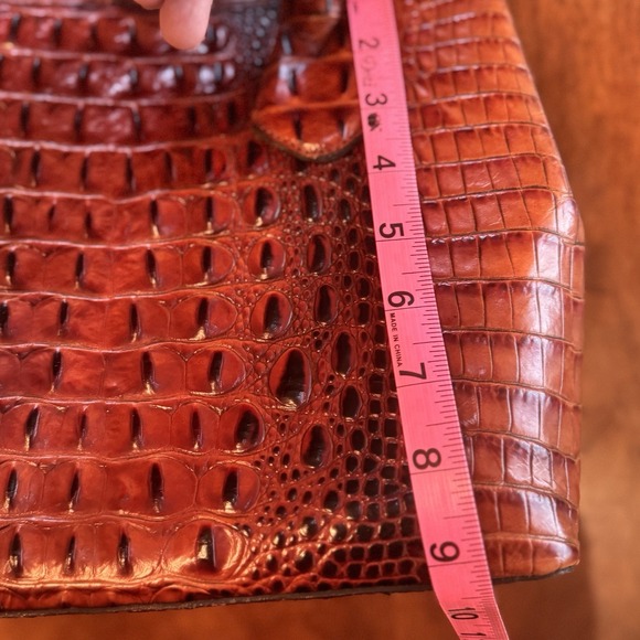 BRAHMIN MELBOURNE OR ANYTIME TOTE CROCODILE SHOULDER BAG GREAT COND - Picture 10 of 16